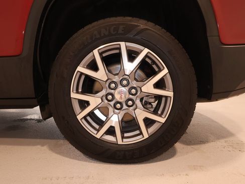 Used 2020 GMC Acadia SLT w/ Driver Alert Package II AWD/4WD image 21