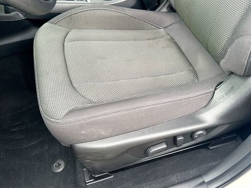 Certified 2024 Subaru Crosstrek 2.0i Premium AWD/4WD image 23