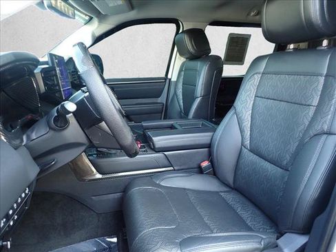 Used 2024 Toyota Tundra Limited AWD/4WD image 10