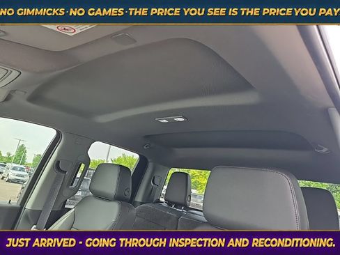 Used 2022 Chevrolet Silverado 2500 W/T w/ WT Convenience Package AWD/4WD image 17