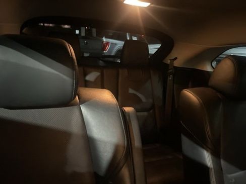 Certified 2022 MAZDA CX-9 Touring w/ Touring Premium Package image 12