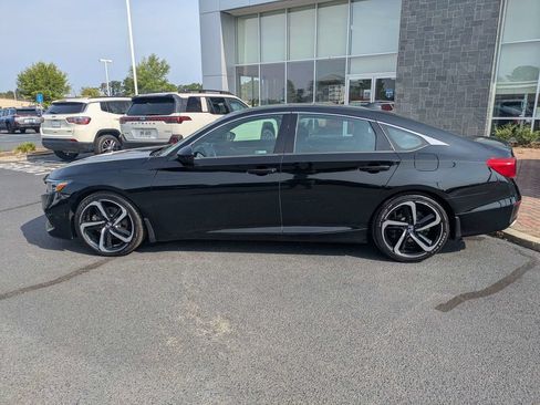 Used 2022 Honda Accord Sport image 8