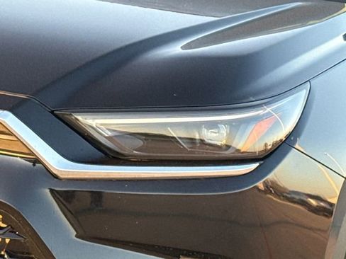 Used 2025 Toyota Grand Highlander FWD image 4