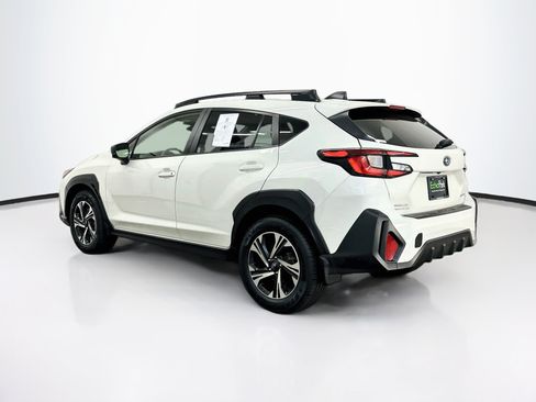 Used 2024 Subaru Crosstrek 2.0i Premium AWD/4WD image 5