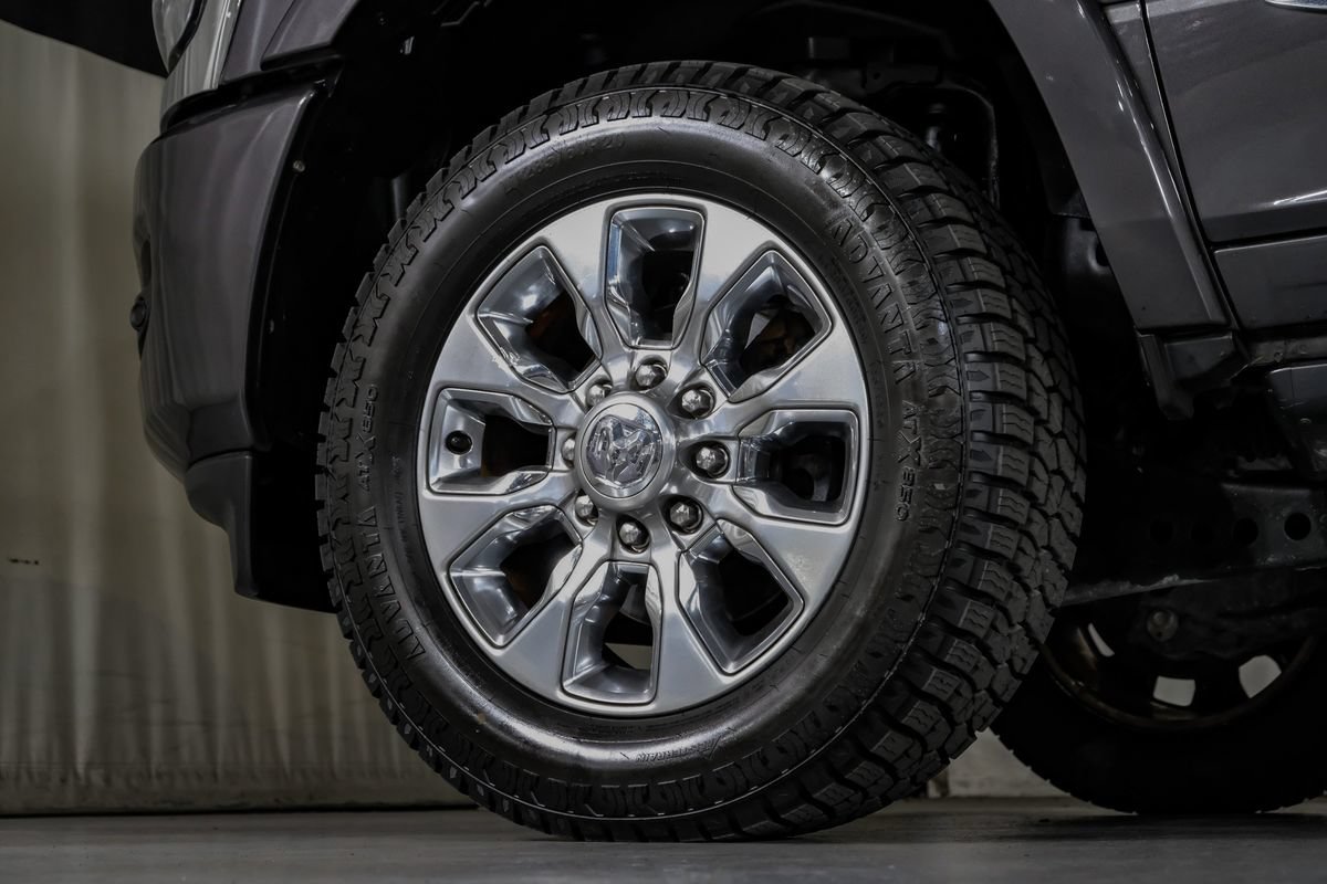 Used 2022 RAM 2500 Limited AWD/4WD image 57