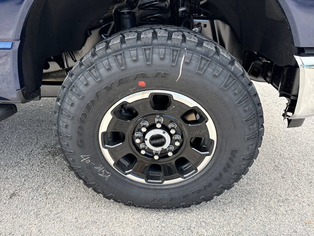 New 2027 Ford F250 XLT w/ Tremor Off-Road Package AWD/4WD image 10