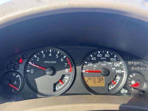 Used 2017 Nissan Frontier SV w/ SV Value Truck Package image 14