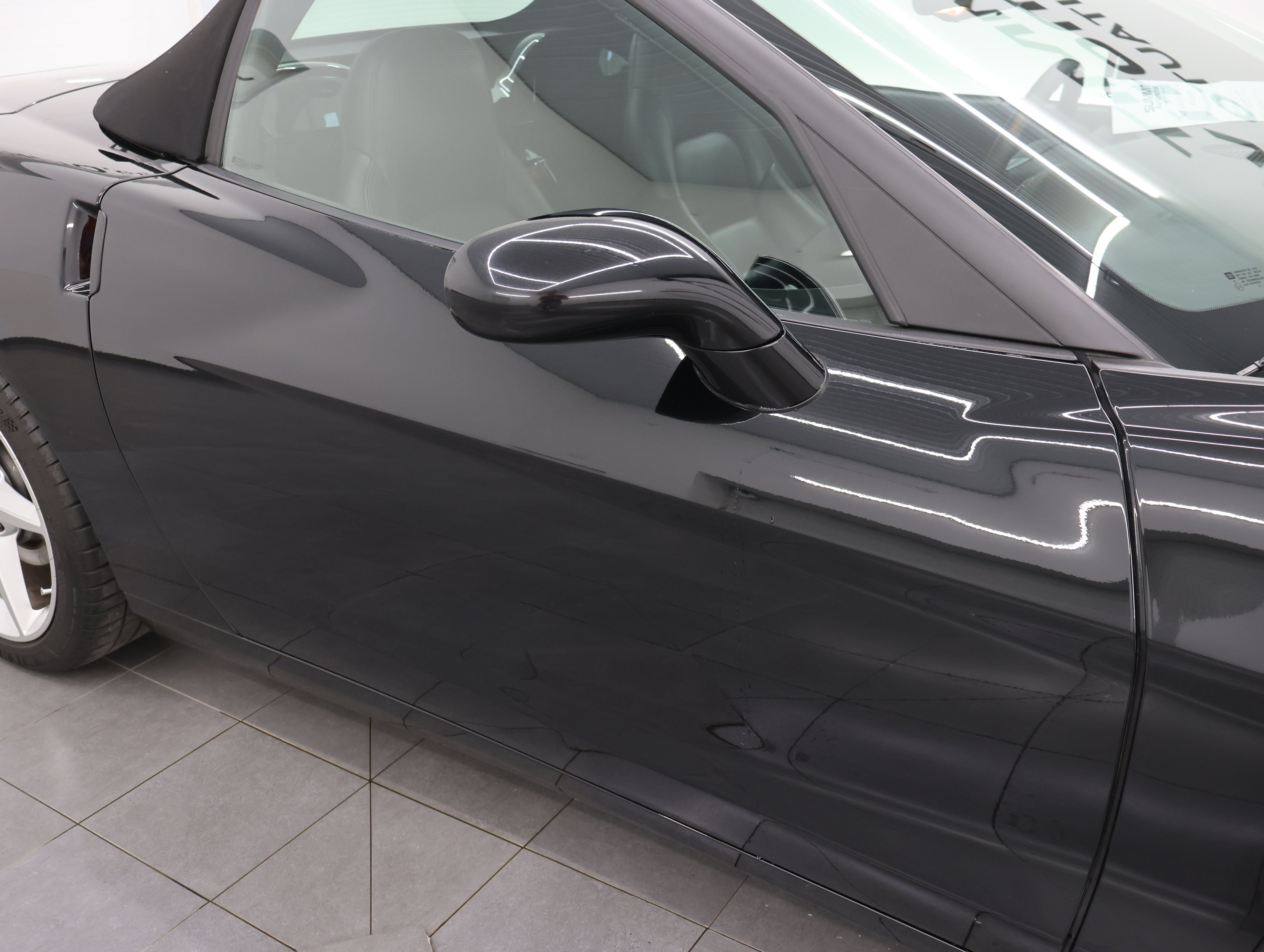 Used 2011 Chevrolet Corvette Convertible w/ Preferred Equipment Group RWD image 21