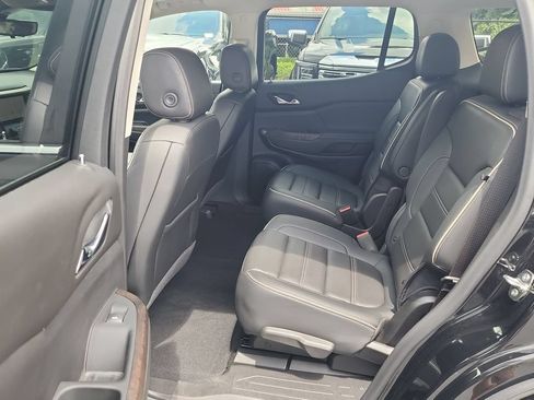 Certified 2023 GMC Acadia Denali w/ Black Diamond Edition AWD/4WD image 25