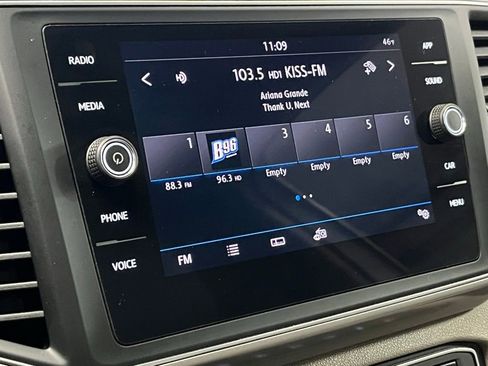 Certified 2019 Volkswagen Atlas SE w/ Panoramic Sunroof Package image 29