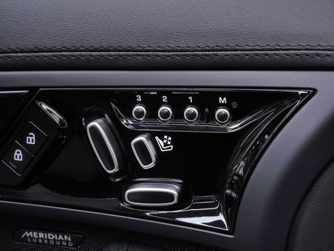 Used 2023 Jaguar F-TYPE Convertible RWD image 34