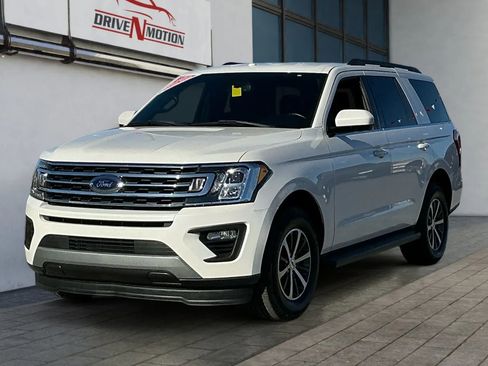 Used 2019 Ford Expedition XLT image 7