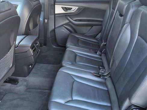 Used 2019 Audi Q7 2.0T Premium w/ Convenience Package AWD/4WD image 20