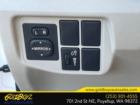 Used 2010 Toyota Prius FWD image 22
