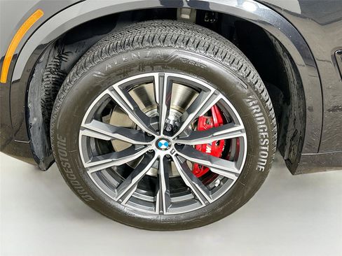 Certified 2023 BMW X5 M50i w/ Executive Package image 33