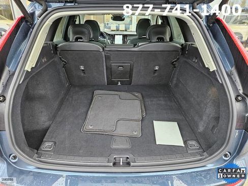 Certified 2025 Volvo XC60 B5 Core image 10