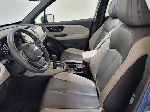 Used 2025 Subaru Forester Limited AWD/4WD image 14