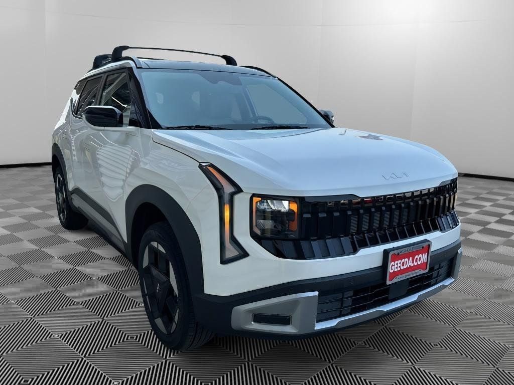 New 2027 Kia Seltos EX w/ EX Panoramic Sunroof Package AWD/4WD image 3