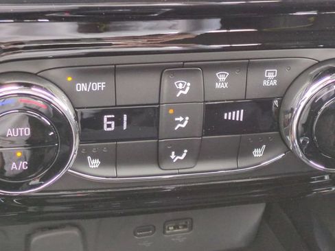 Used 2026 Chevrolet Trax ACTIV w/ Driver Confidence Package FWD image 22