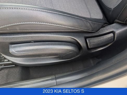 Used 2023 Kia Seltos S AWD/4WD image 15