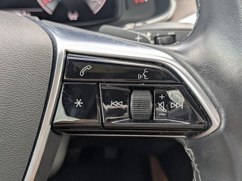 Used 2024 Audi A6 Premium Plus image 31