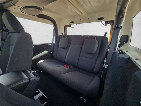Used 2023 Jeep Wrangler Sport AWD/4WD image 16