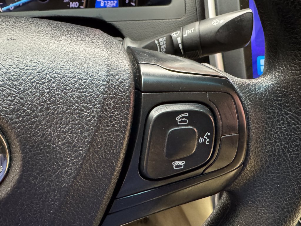 Used 2015 Toyota Camry LE FWD image 15