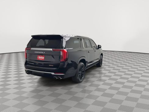 Certified 2025 GMC Yukon XL Denali w/ Sun & Power Step Package image 45