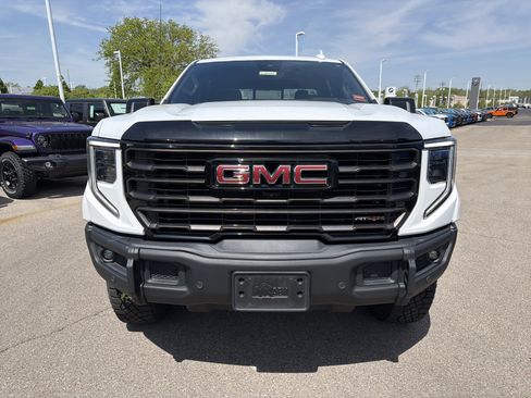 Used 2024 GMC Sierra 1500 AT4X AWD/4WD image 3