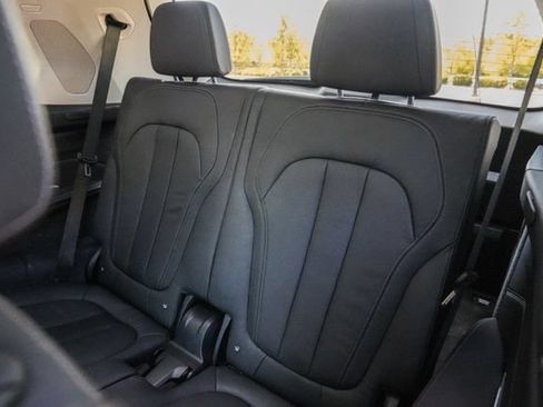 Used 2019 BMW X7 xDrive40i w/ Premium Package AWD/4WD image 44