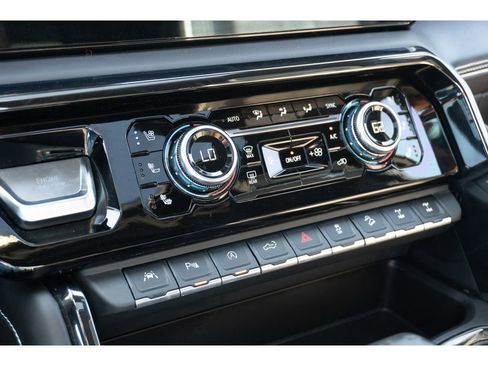 Used 2023 GMC Sierra 1500 AT4X w/ AT4X AEV Edition image 23