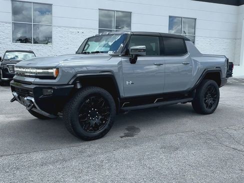 New 2025 GMC Hummer EV 2X image 5