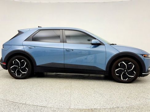 Used 2024 Hyundai Ioniq 5 SEL image 4