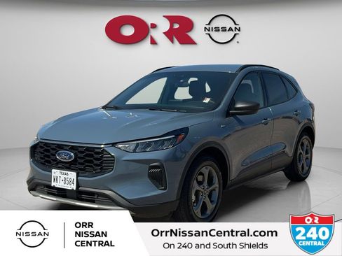 Used 2025 Ford Escape ST-Line FWD image 1