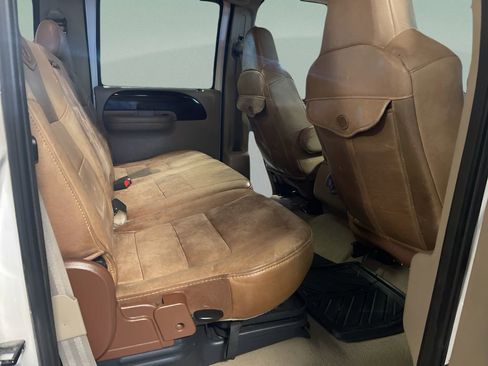 Used 2006 Ford F350 Harley-Davidson image 23