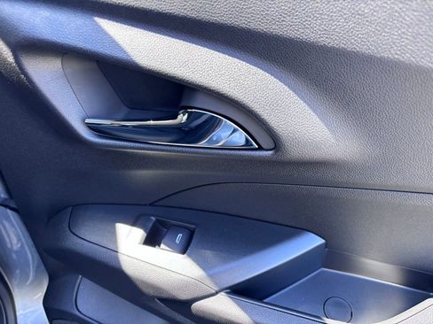 New 2025 Chevrolet Trax LT image 46