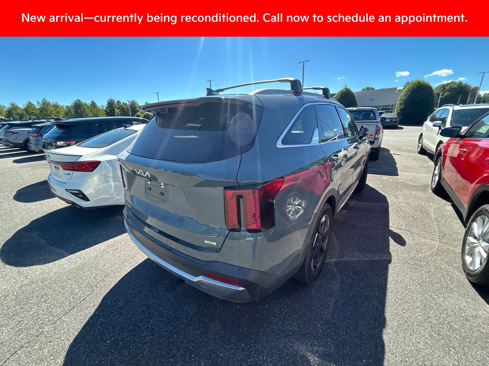 Certified 2025 Kia Sorento SX Prestige AWD/4WD image 12