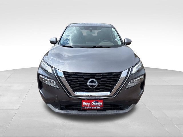Certified 2023 Nissan Rogue SV FWD image 2