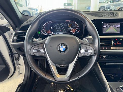 Used 2023 BMW 430i Coupe w/ Convenience Package RWD image 17