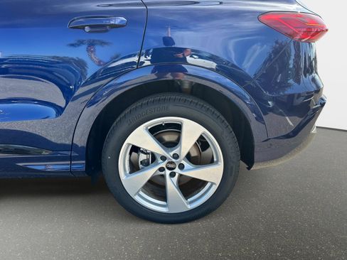 New 2025 Audi Q5 Prestige image 11