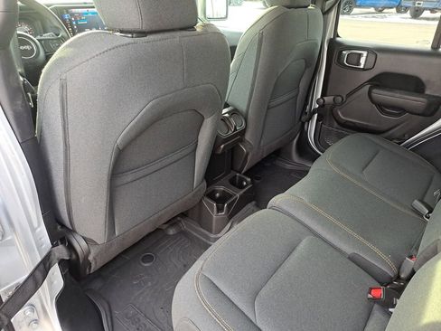 Used 2024 Jeep Wrangler Sport image 13