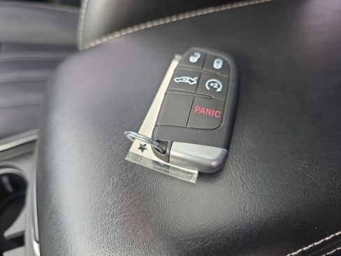 Used 2018 Chrysler 300 S w/ 300S Premium Group image 28