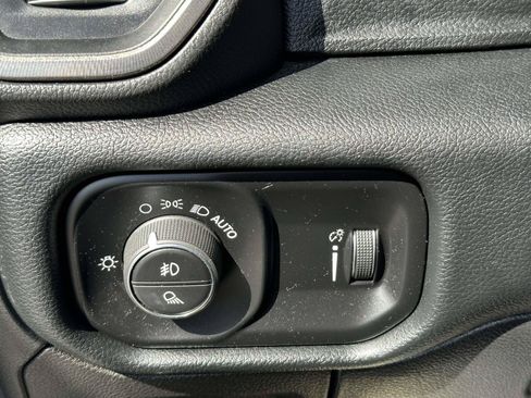 Used 2022 RAM 1500 Rebel w/ Off Road Group AWD/4WD image 16