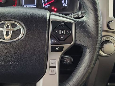 Used 2020 Toyota 4Runner SR5 Premium w/ Moonroof Package image 26