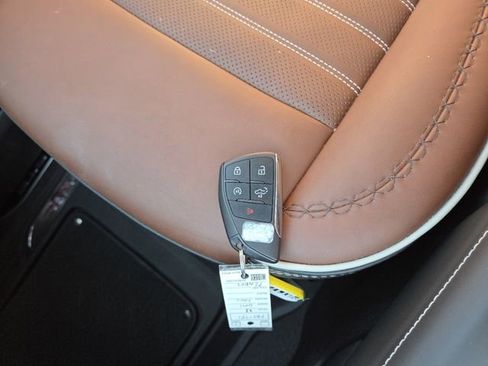 Used 2023 GMC Sierra 1500 Denali Ultimate image 38