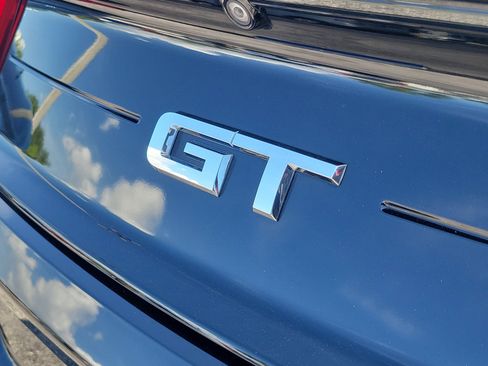 Used 2020 Ford Mustang GT RWD image 11