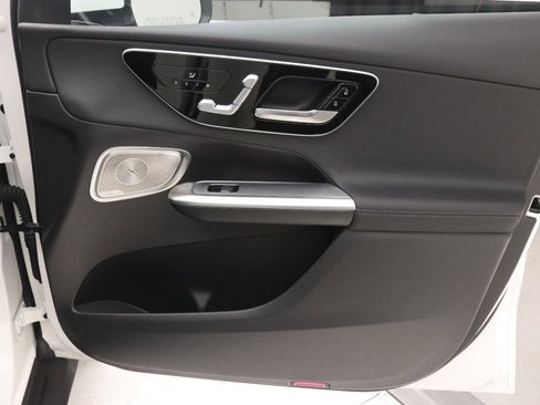 Certified 2026 Mercedes-Benz GLC 300 image 24