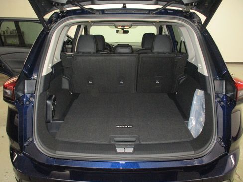 New 2026 Nissan Rogue SV image 11