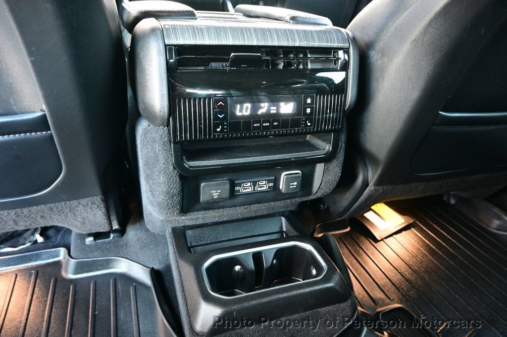 Used 2022 Jeep Wagoneer Series III w/ Premium Group I RWD image 39
