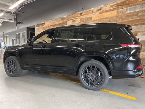 New 2025 Jeep Grand Cherokee L Summit image 22